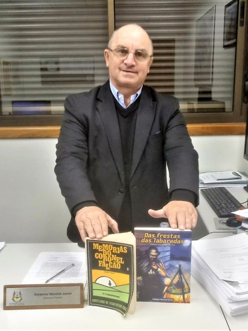 Defensor Público Waldemar Menchik Junior