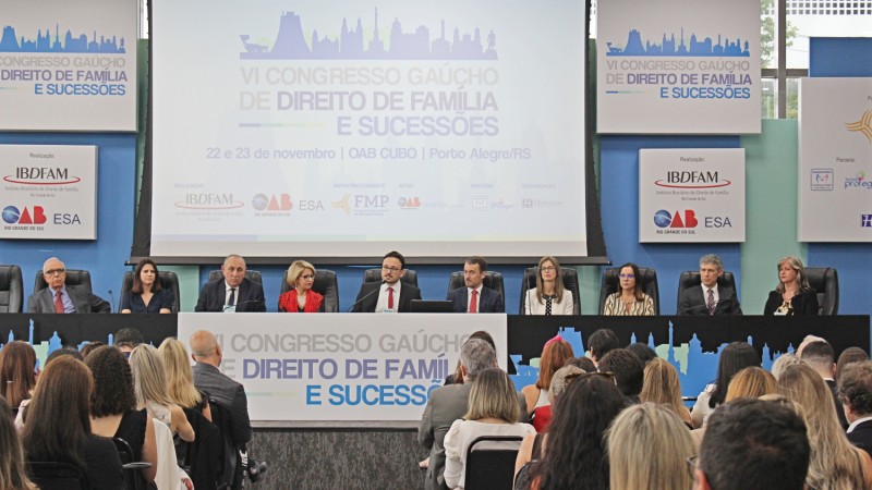 Coordenadora da Câmara de Mediação Familiar participa da abertura do VI Congresso Gaúcho de Direito de Família e Sucessões