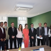 Subdefensora pública-geral para assuntos institucionais participa do Tá na Mesa