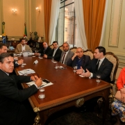 Defensor público-geral reúne-se com governador e chefes de poderes para pensar em alternativas de prevenção ao avanço do coronav