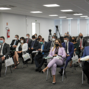 O encontro ocorreu na manhã desta quinta-feira (25), no auditório da DPE/RS, em Porto Alegre. 