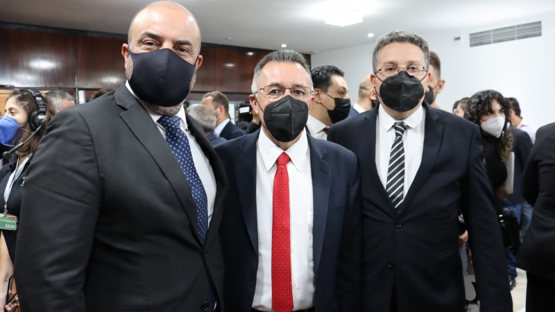 cristiano heerdt, valdeci oliveira e antonio flavio de oliveira