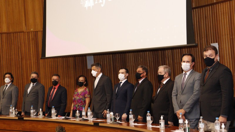 Evento contou com cerca de 100 líderes e representantes dos Três Poderes, de associações civis e de classe