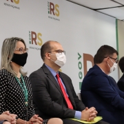 Assinatura da resolução de criação e regulamentação da Central de Vagas no Sistema Estadual de Atendimento Socioeducativo do RS