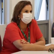 A casa de acolhimento tenta, desde o ano passado, regularizar a documentação perante o Município