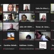 O evento foi transmitido através do canal do Fórum Justiça no YouTube