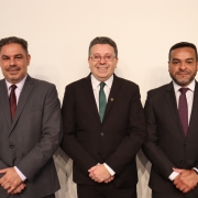 Cerimônia ocorreu na tarde desta segunda-feira (11). 