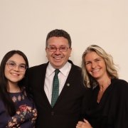 Cerimônia ocorreu na tarde desta segunda-feira (11). 