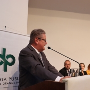 Cerimônia ocorreu na tarde desta segunda-feira (11). 