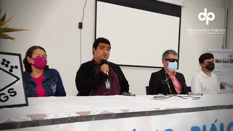 O Seminário ocorreu no salão de eventos da União de Cegos do Rio Grande do Sul (UCERGS)