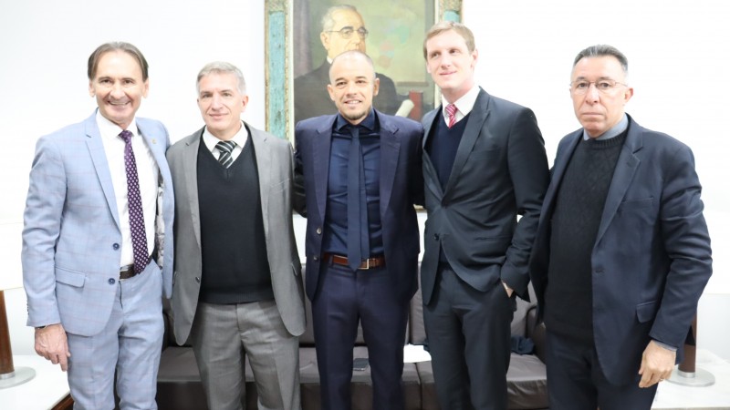 Entrega de medalha do Mérito Farroupilha a D’Alessandro