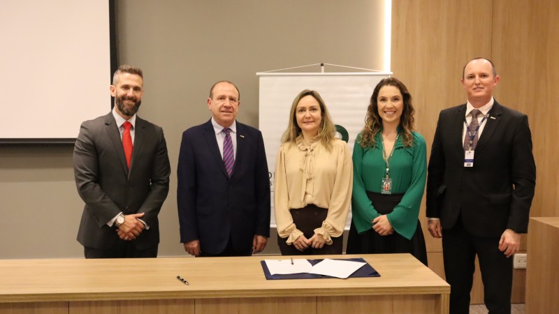 Defensoria Pública do Estado (DPE/RS) e a Pontifícia Universidade Católica do Rio Grande do Sul (PUCRS) firmaram um Termo de Cooperação
