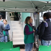 Mutirão sobre a importância da prevenção e do diagnóstico precoce do câncer de mama