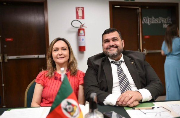 O encontro foi realizado na última terça-feira (8), em Goiânia. 