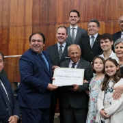 Entrega da medalha de Deputado emérito