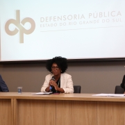 O evento no qual os dados foram apresentados também trouxe debates e relatos de experiências sobre o tema violência policial