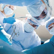 Quase 900 pessoas aguardando por cirurgia e mais de 800 consultas pendentes