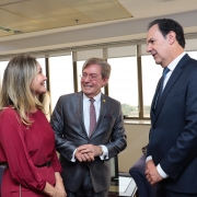 Subdefensora pública-geral, Melissa Torres da Silveira, e dirigentes empossados do TRF4
