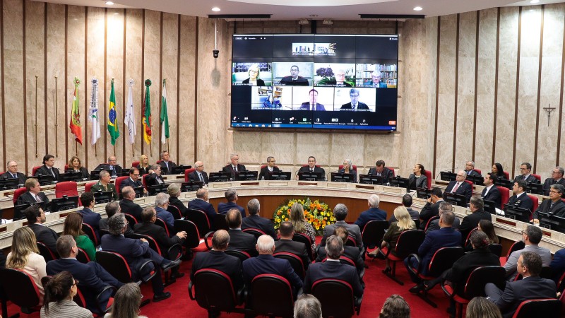 Defensoria Pública do RS participa da posse dos novos dirigentes do TRF4