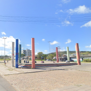 Local na Av. Economista Nilo Wuulf abriga atualmente 57 famílias