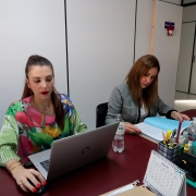 Foto das defensoras públicas Cintia Missel e Liseane Hartmann. 