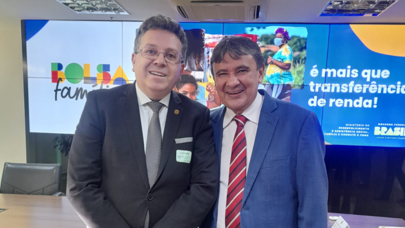 Antonio Flávio de Oliveira e o ministro José Wellington Dias