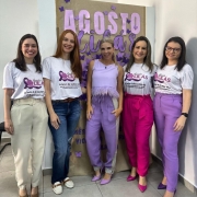Foto referente ao agosto lilás.