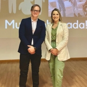 Os defensores públicos Elizandro Todeschini e Giesa Carlo Cirino