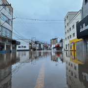 Alagamento no centro da cidade de Encantado (RS) 