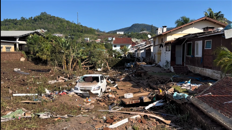 Moradores das cidades afetadas pelos alagamentos não precisam mais fazer cadastro na DPE/RS