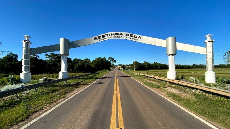 Foto da entrada da cidade de Restinga Sêca