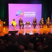 Defensor público-geral participa do ato de encerramento do Movimento pela Educação