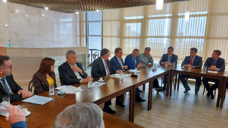 Foto da reunião no TJRS