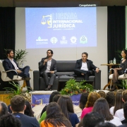 Defensoria Pública é tema de conversa durante I Jornada Internacional Jurídica