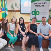 O programa tem o intuito de demonstrar a importância de buscar maneiras saudáveis de lidar com o término do casamento.