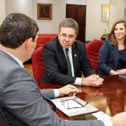 Defensor público-geral, Antonio Flávio de Oliveira, e Daniele da Costa Lima, defensora pública dirigente do NUDAM