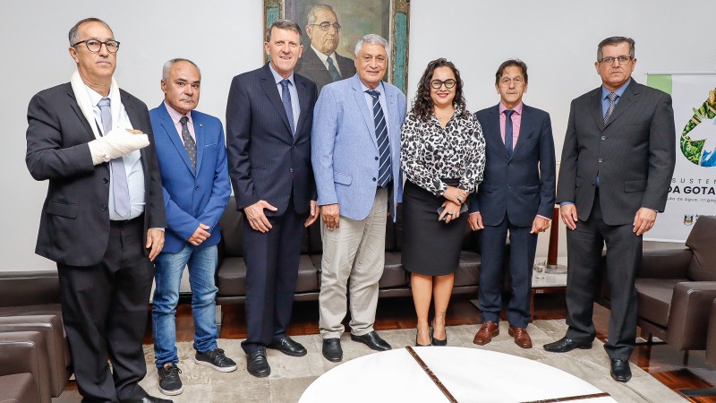 Sessão Solene em Homenagem ao Dia Internacional dos Trabalhadores