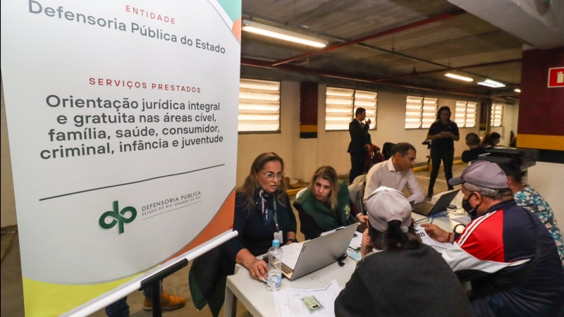 Central Cidadania está no estacionamento coberto E2 do Shopping Total e reúne os serviços de 40 instituições
