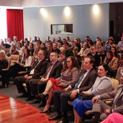 Plateia assiste abertura da Hackatona no Palácio da Justiça.