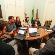 Administração Superior da DPE/RS reúne-se com Casa Civil para informações sobre SOS Pix