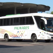 A linha de ônibus, também conhecida como “universitária”, é responsável por transportar diversos estudantes de diferentes níveis