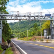 DPE/RS cita que h&aacute; vis&iacute;veis falhas na divulga&ccedil;&atilde;o e transpar&ecirc;ncia do sistema &ldquo;free flow&rdquo;.
