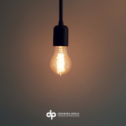 O Beco Mariani teve sua energia cortada no sábado (22).