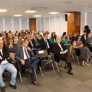 imagem do público que acompanhou a solenidade