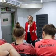 A palestra destacou as diferentes formas de assédio e violência contra a mulher.