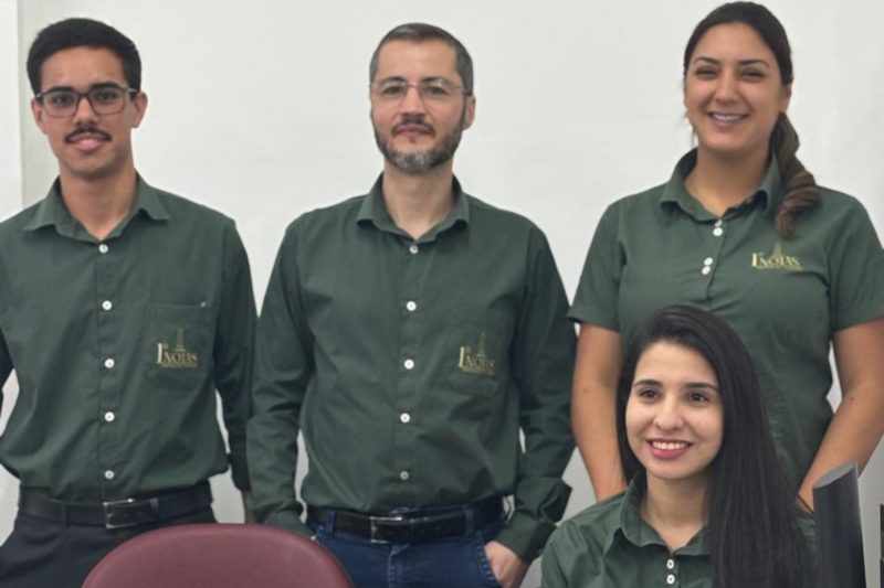 Na foto, vemos a equipe do 1º Tabelionato de Santana do Livramento.