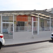 Entre as escolas visitadas, a maioria voltou a funcionar integralmente apenas no início de 2025.