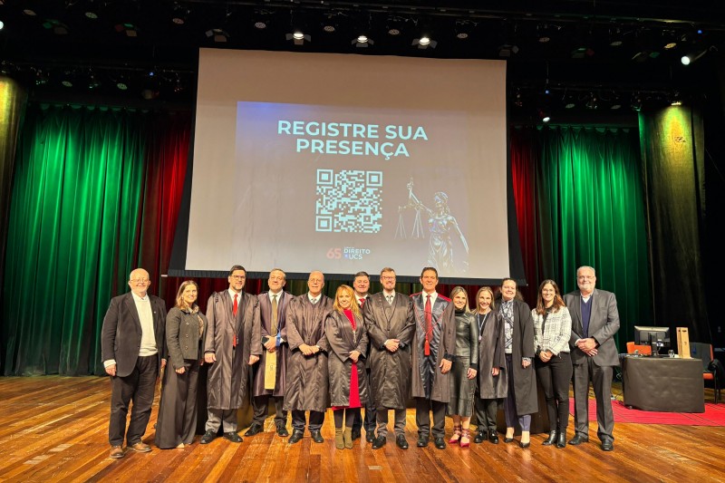 Na foto, vemos o defensor público Fábio da Costa Nery, com os demais participantes do evento.