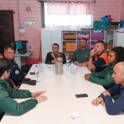 Os defensores públicos se reuniram com o prefeito Gilnei Nazareth e representantes da Defesa Civil do Estado
