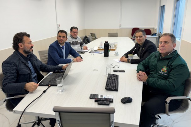 Defensores reunidos